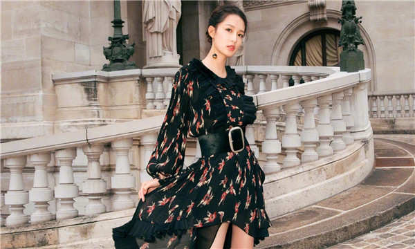 石渠标题：包生男孩机构：助你成功代怀生子，实现家庭梦想
